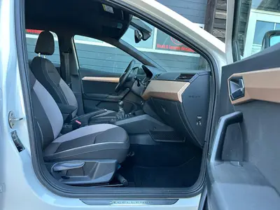 SEAT Ibiza - Thumbnail 10