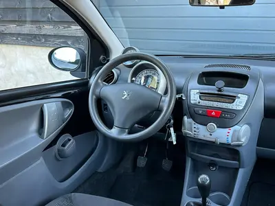 Peugeot 107 - Thumbnail 13