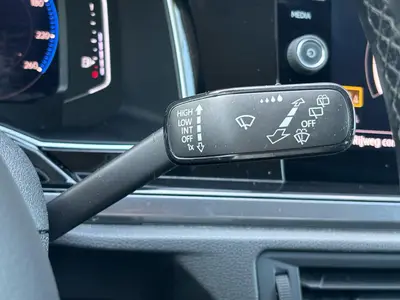 Volkswagen Polo - Thumbnail 21