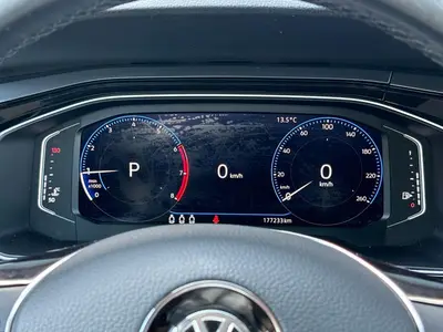 Volkswagen Polo - Thumbnail 23