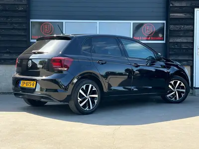 Volkswagen Polo - Thumbnail 4