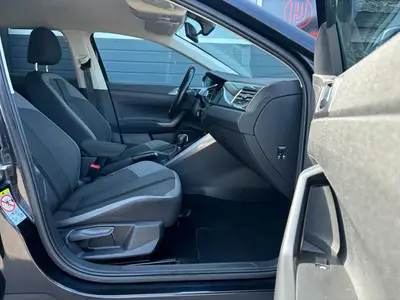 Volkswagen Polo - Thumbnail 10