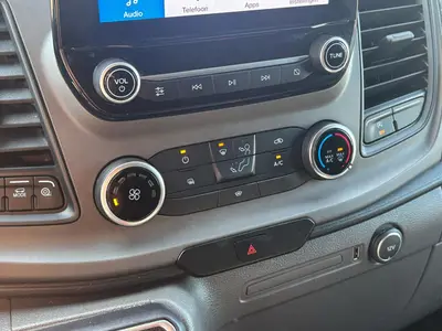 Ford Transit Custom - Thumbnail 12