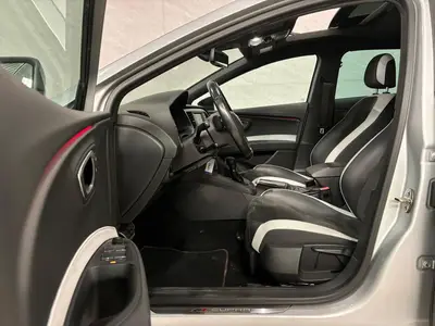 SEAT Leon - Thumbnail 12