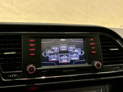 SEAT Leon - Thumbnail 17