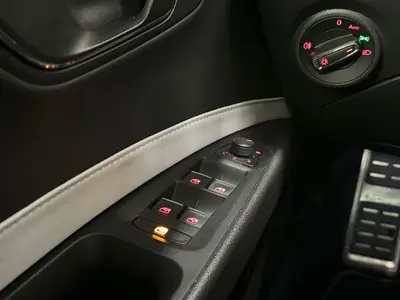 SEAT Leon - Thumbnail 27