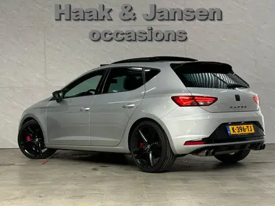 SEAT Leon - Thumbnail 5