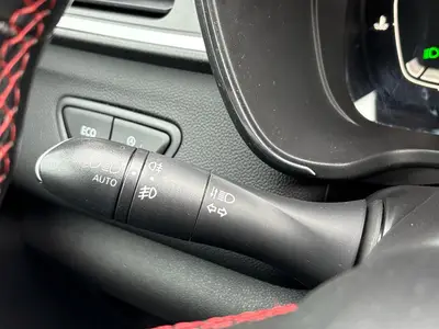 Renault Kadjar - Thumbnail 25