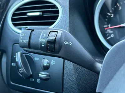 Ford FOCUS Wagon - Thumbnail 24