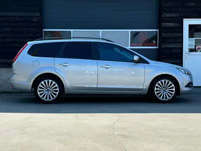 Ford FOCUS Wagon - Thumbnail 8