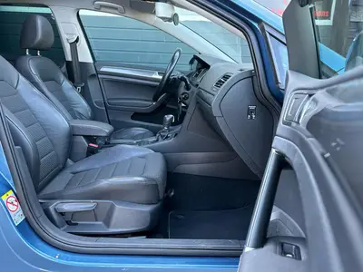 Volkswagen Golf - Thumbnail 12