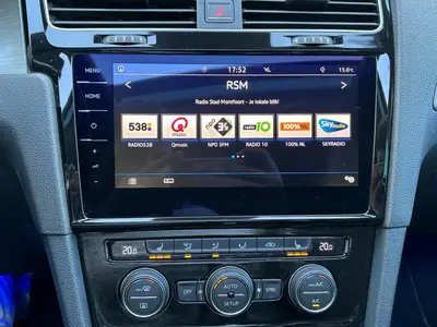 Volkswagen Golf - Thumbnail 18