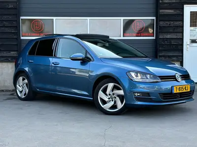 Volkswagen Golf - Thumbnail 3