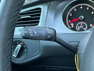 Volkswagen Golf - Thumbnail 27