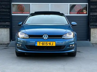 Volkswagen Golf - Thumbnail 6