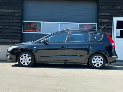 Hyundai i30 - Thumbnail 9