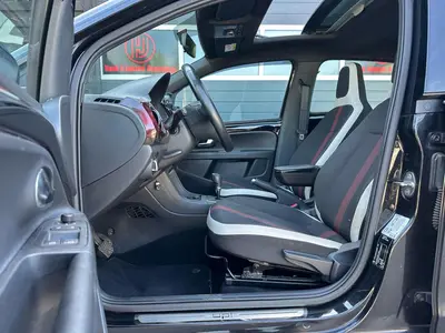 Volkswagen up! - Thumbnail 13