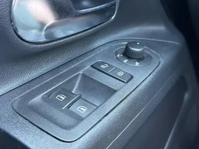 Volkswagen up! - Thumbnail 26