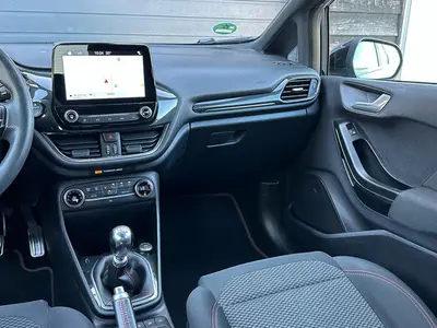 Ford Fiesta - Thumbnail 13