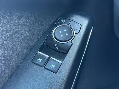 Ford Fiesta - Thumbnail 26