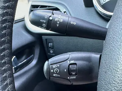 Peugeot 207 - Thumbnail 20