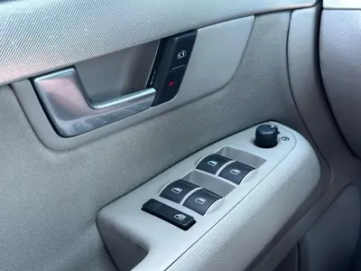 Audi A4 - Thumbnail 24