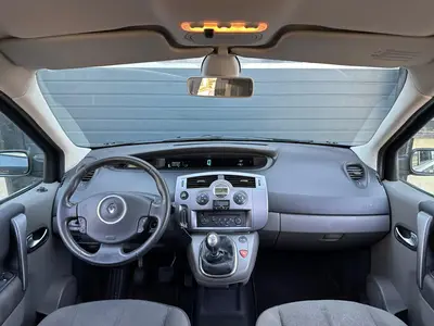 Renault Scénic - Thumbnail 12