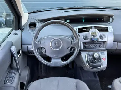 Renault Scénic - Thumbnail 15