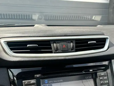 Nissan QASHQAI - Thumbnail 17