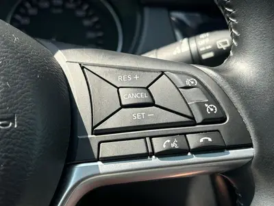 Nissan QASHQAI - Thumbnail 27