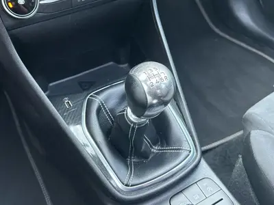 Ford Fiesta - Thumbnail 20