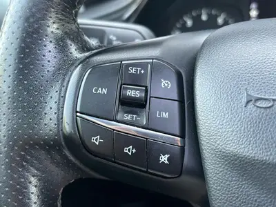 Ford Fiesta - Thumbnail 23