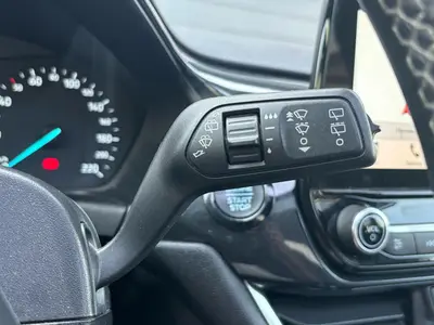 Ford Fiesta - Thumbnail 24