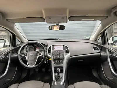 Opel Astra - Thumbnail 12