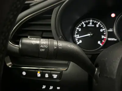 Mazda 3 - Thumbnail 18