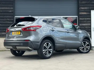 Nissan QASHQAI - Thumbnail 5