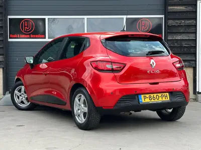 Renault Clio - Thumbnail 4