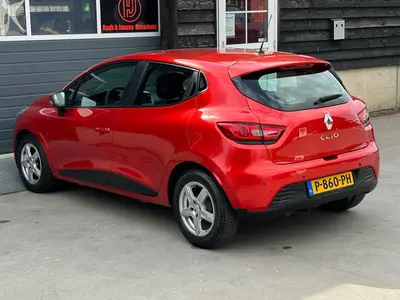 Renault Clio - Thumbnail 32