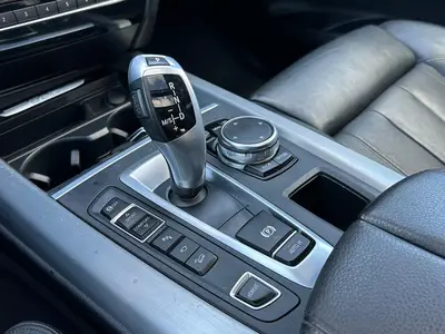 BMW X5 - Thumbnail 20