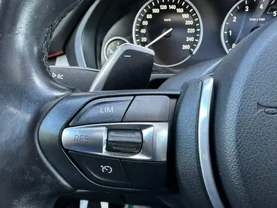 BMW X5 - Thumbnail 22