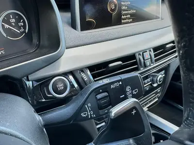 BMW X5 - Thumbnail 25