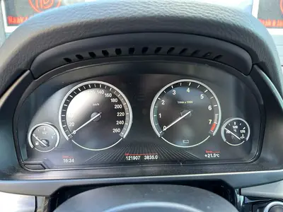 BMW X5 - Thumbnail 29