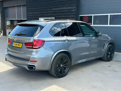 BMW X5 - Thumbnail 34