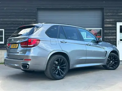 BMW X5 - Thumbnail 5