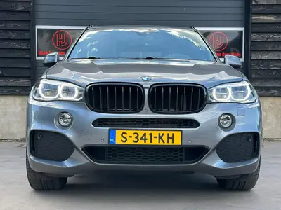 BMW X5 - Thumbnail 6