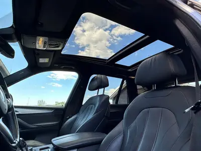 BMW X5 - Thumbnail 10