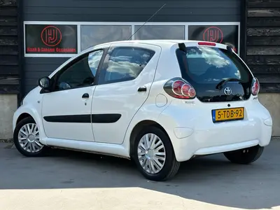 Toyota Aygo - Thumbnail 34