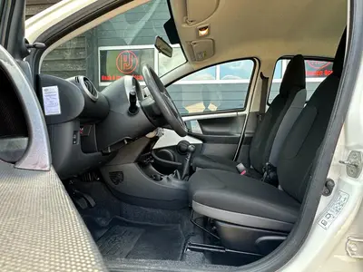 Toyota Aygo - Thumbnail 40