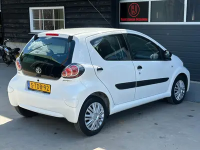 Toyota Aygo - Thumbnail 59