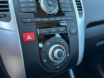 Kia Venga - Thumbnail 16